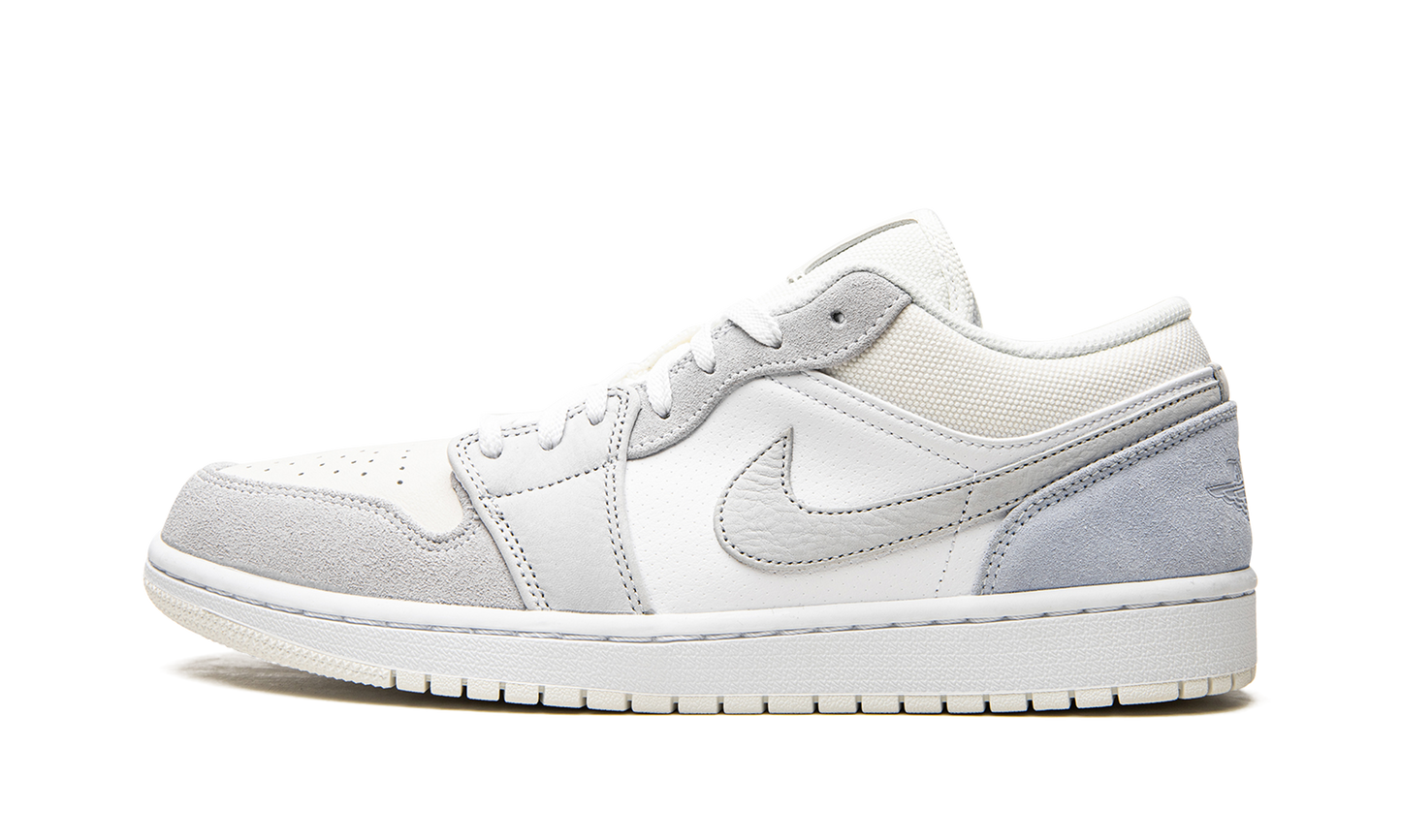 Air Jordan 1 Low Paris CV3043 100