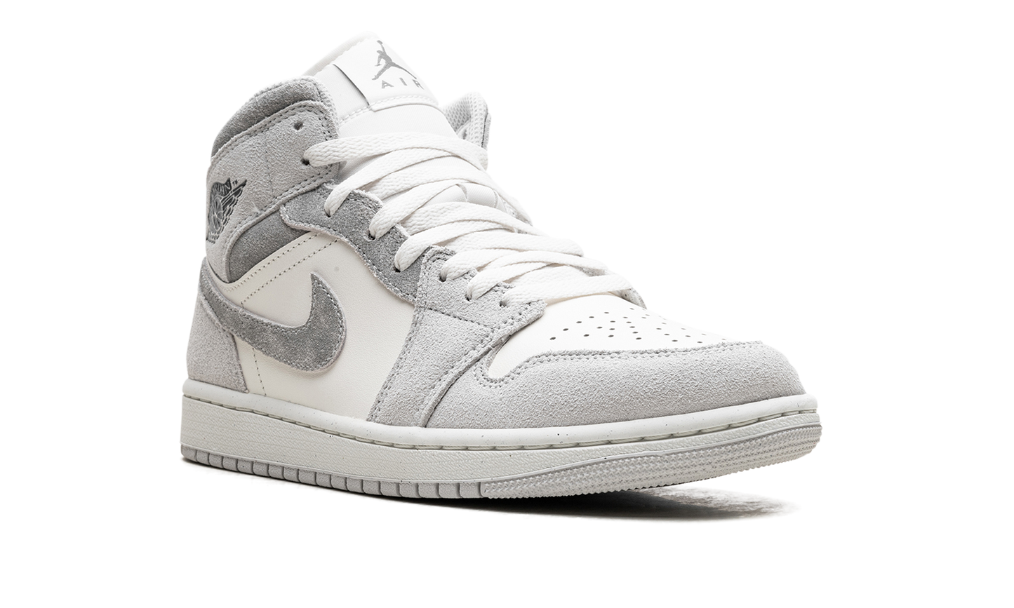 Jordan 1 Mid SE Grey Sail FQ7720 002