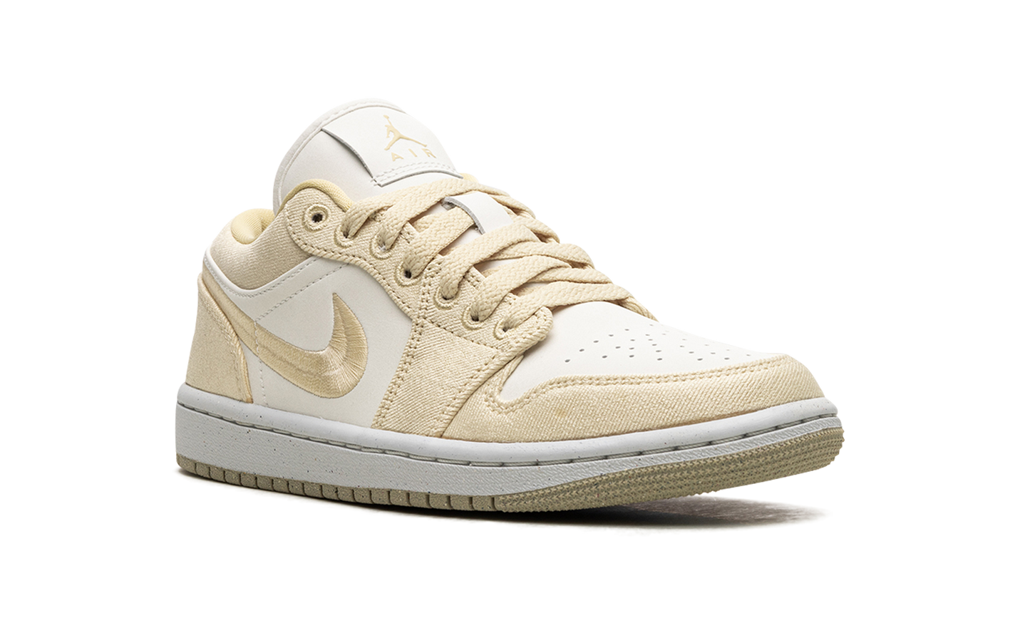 Air Jordan 1 Low WMNS Team Gold / Sail FN3722 701