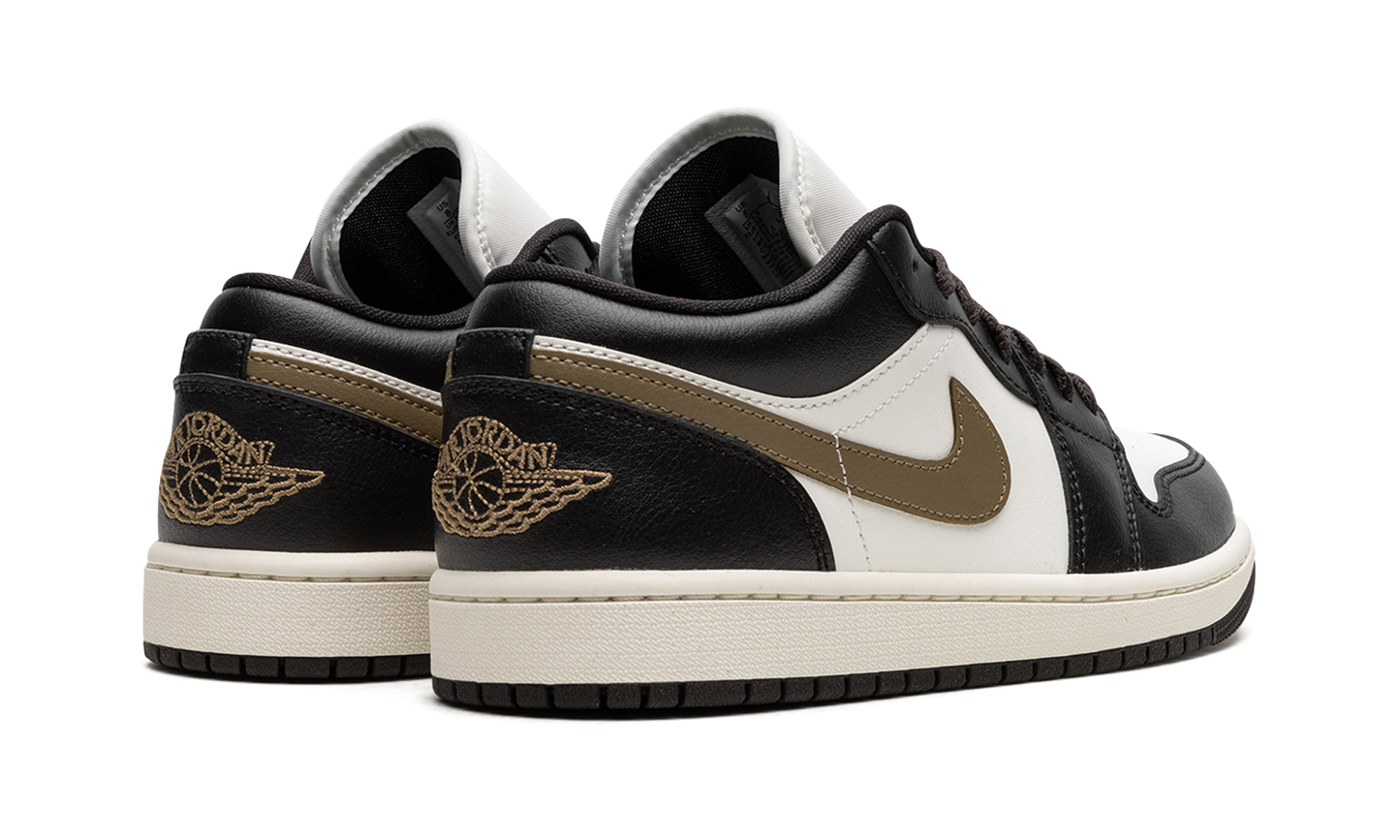 Air Jordan 1 Low WMNS Shadow Brown DC0774 200