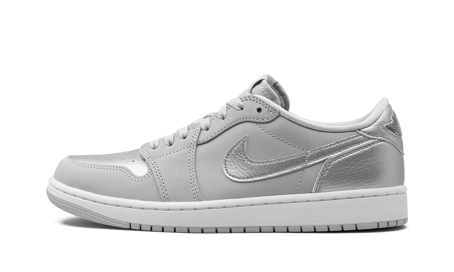 Air Jordan 1 Low Metallic Silver CZ0790 002