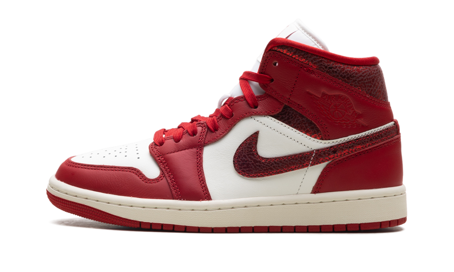 Air Jordan 1 Mid WMNS Red Cracked Leather HJ9337 106
