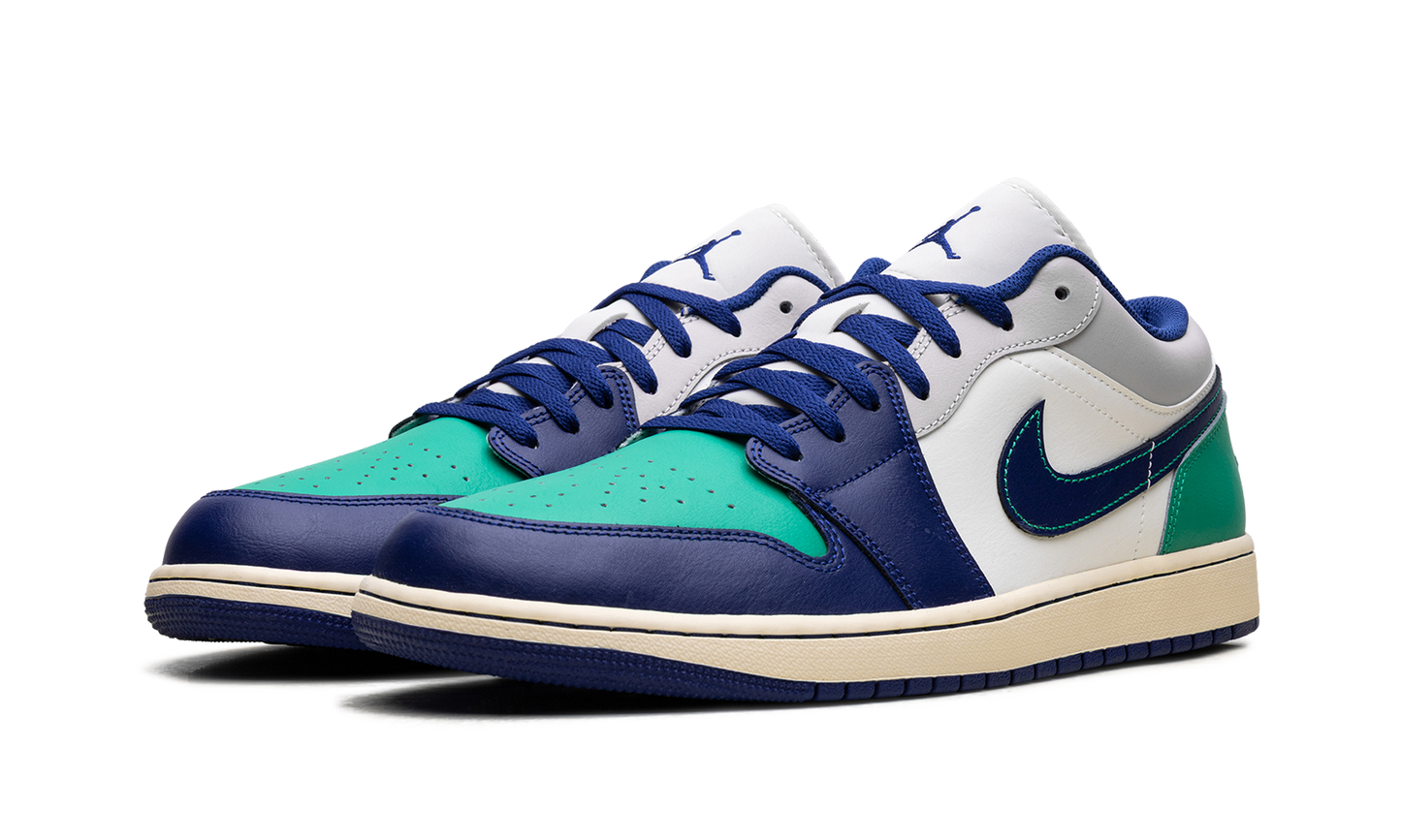 Air Jordan 1 Low Rare Air 553558 147