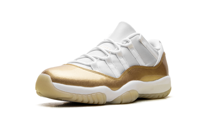 Air Jordan 11 Low WMNS Mother’s Day AH7860 102