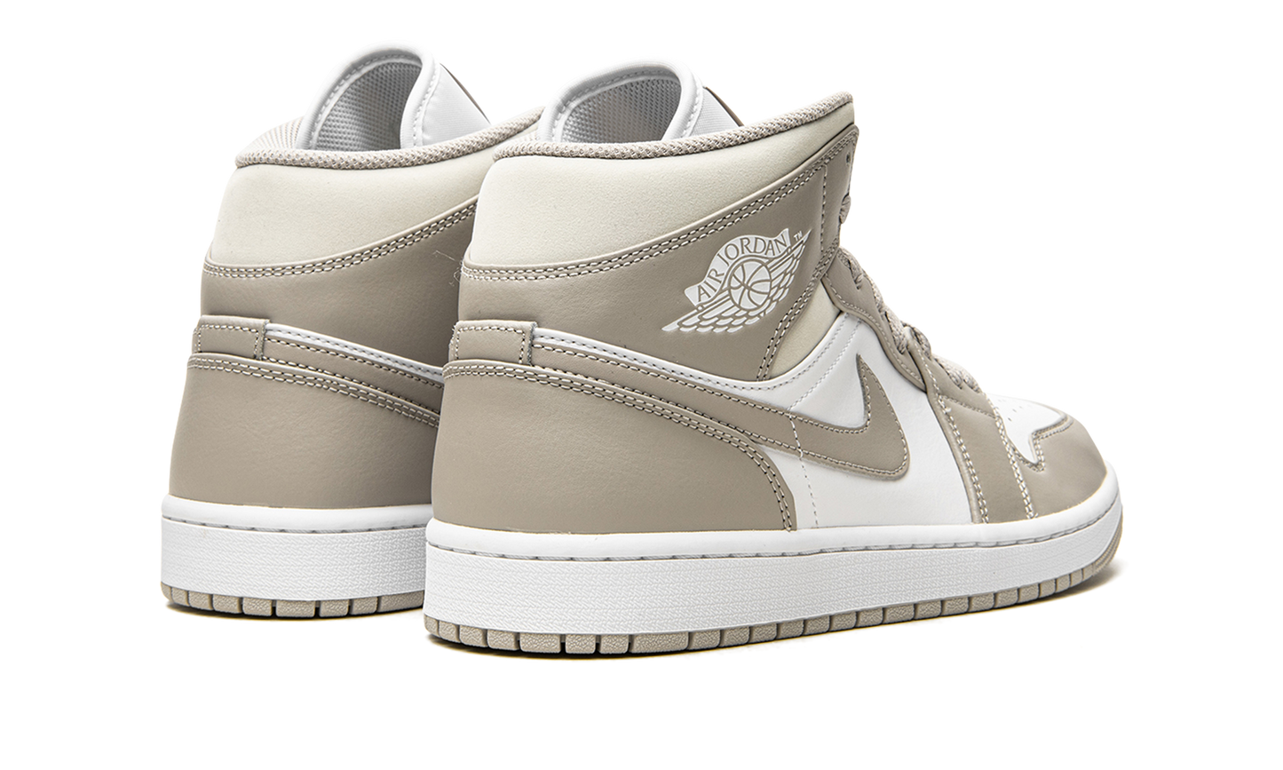 Air Jordan 1 Mid Linen / College Grey 554724 082