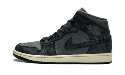 AIR JORDAN 1 MID WMNS DISTRESSED SMOKE GREY FJ3448 001