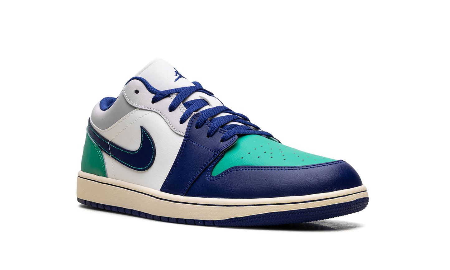 Air Jordan 1 Low Rare Air 553558 147
