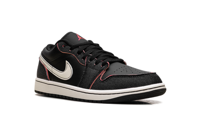 Air Jordan 1 Low SE Black/Black/Racer Pink/Pale Ivory IR0842 010