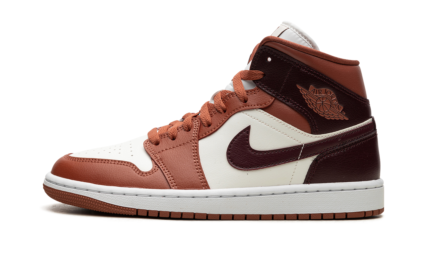 AIR JORDAN 1 MID WMNS Sky J Orange BQ6472 200