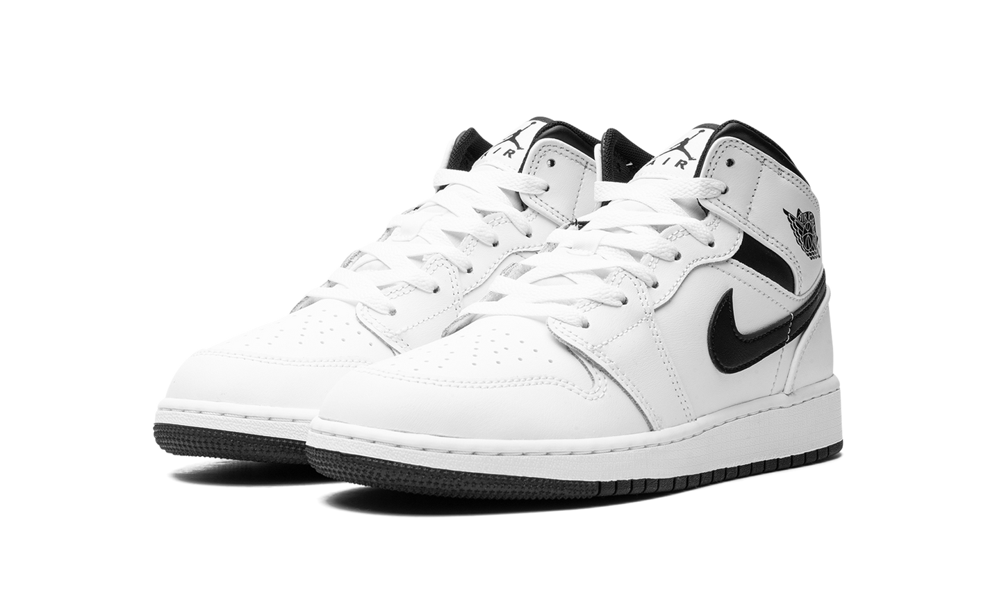 Air Jordan 1 Mid GS White/Black DQ8423 132