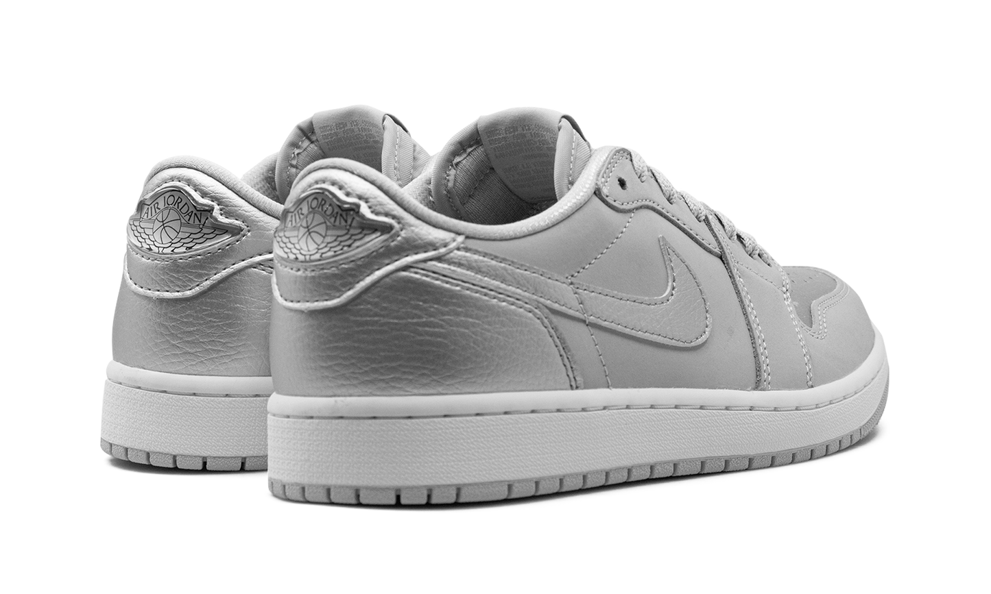 Air Jordan 1 Low Metallic Silver CZ0790 002
