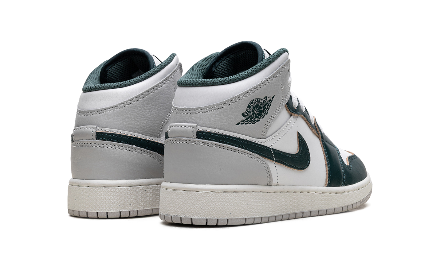 Jordan 1 Mid SE GS Oxidized Green FQ8088 103
