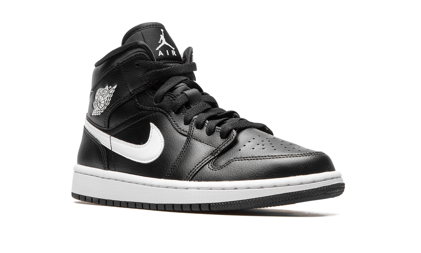 AIR JORDAN 1 MID WMNS Black / White DV0991 001