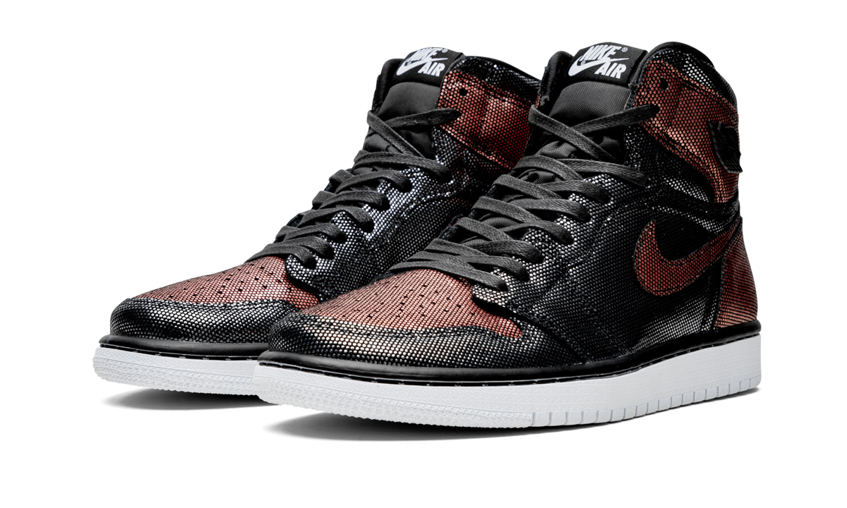 AIR JORDAN 1 High OG WMNS Fearless CU6690 006