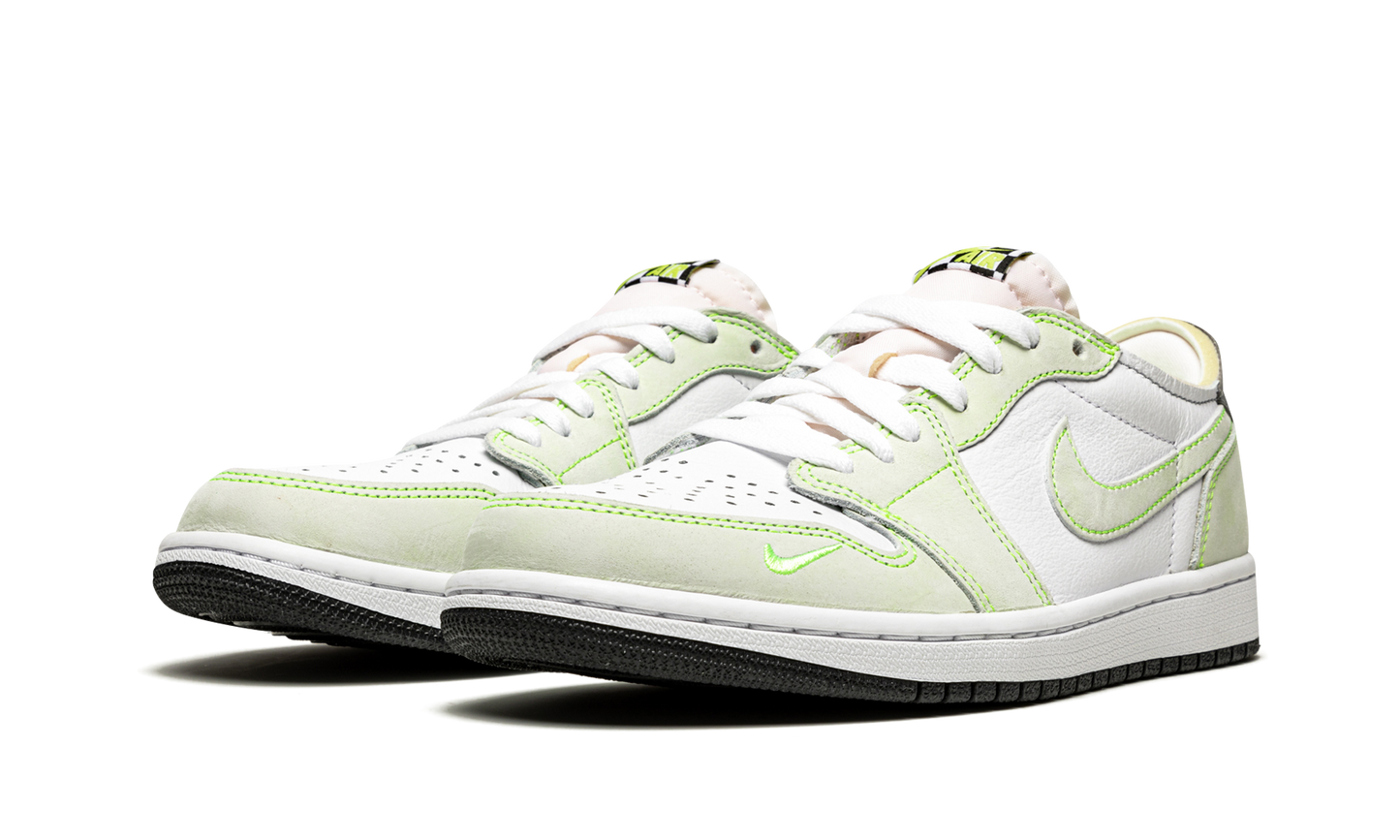 Air Jordan 1 Low OG Ghost Green DM7837 103