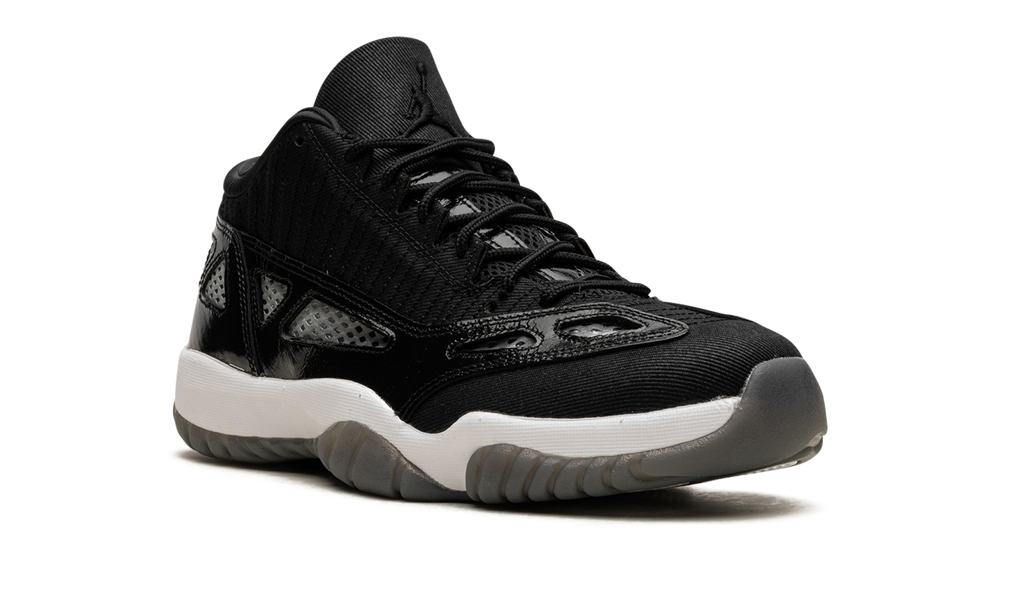 Air Jordan 11 Low IE Black/White 919712 001