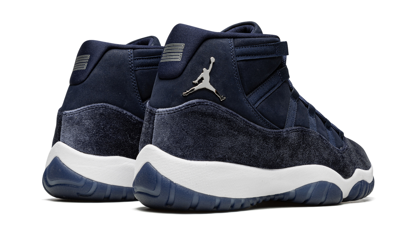 AIR JORDAN 11 VELVET WMNS Midnight Navy AR0715 441