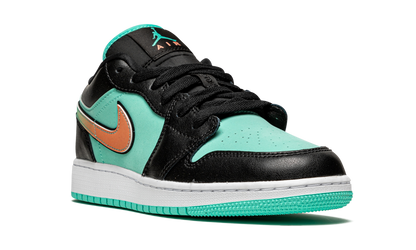 Air Jordan 1 Low SE GS Tropical Twist CV9844 301