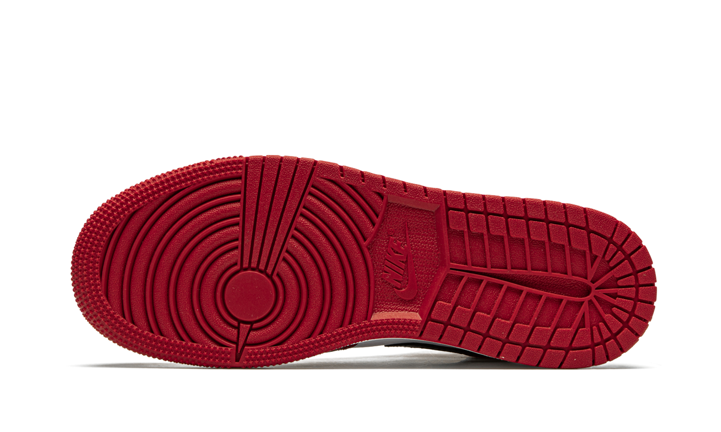 Air Jordan 1 Mid GS Chicago 2020 554725 173