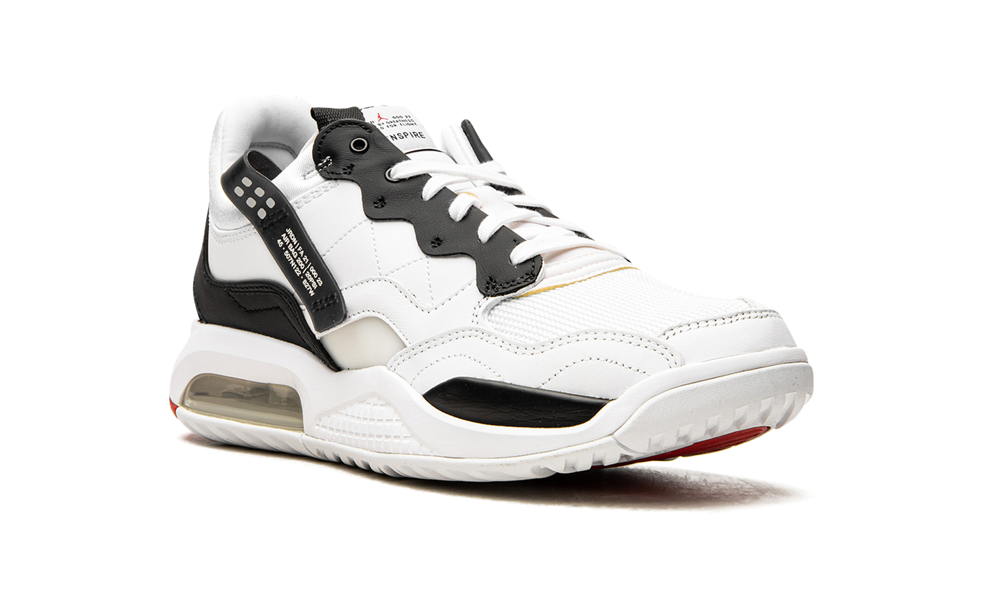 JORDAN MA 2 White CV8122 106