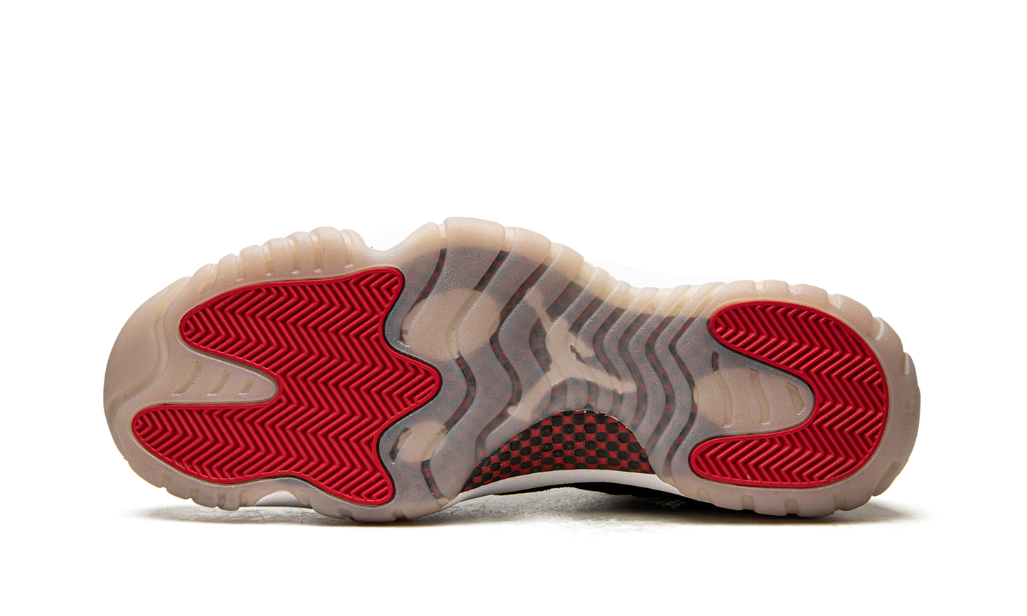 Air Jordan 11 Low IE Bred 2021 919712 023