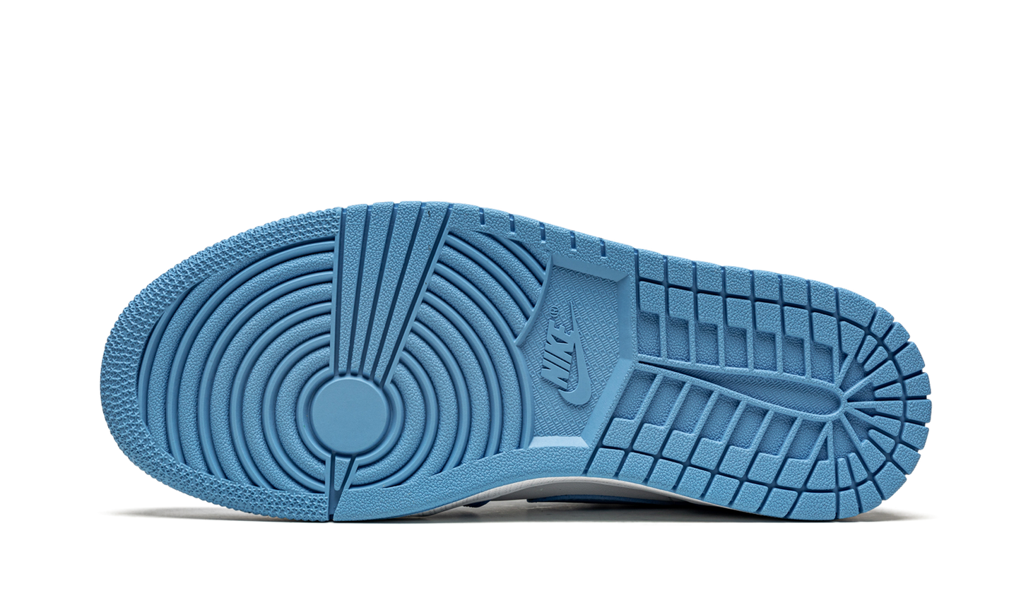 Air Jordan 1 Low WMNS UNC AO9944 441