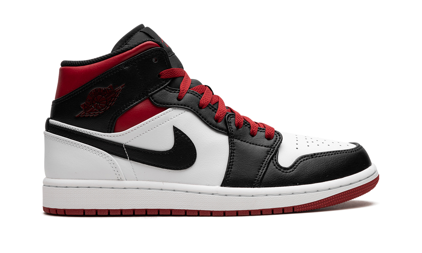 Air Jordan 1 Mid Gym Red Black Toe DQ8426 106