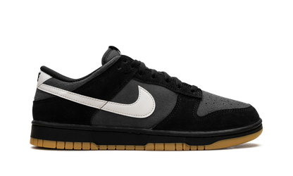 Dunk Low SE 6F