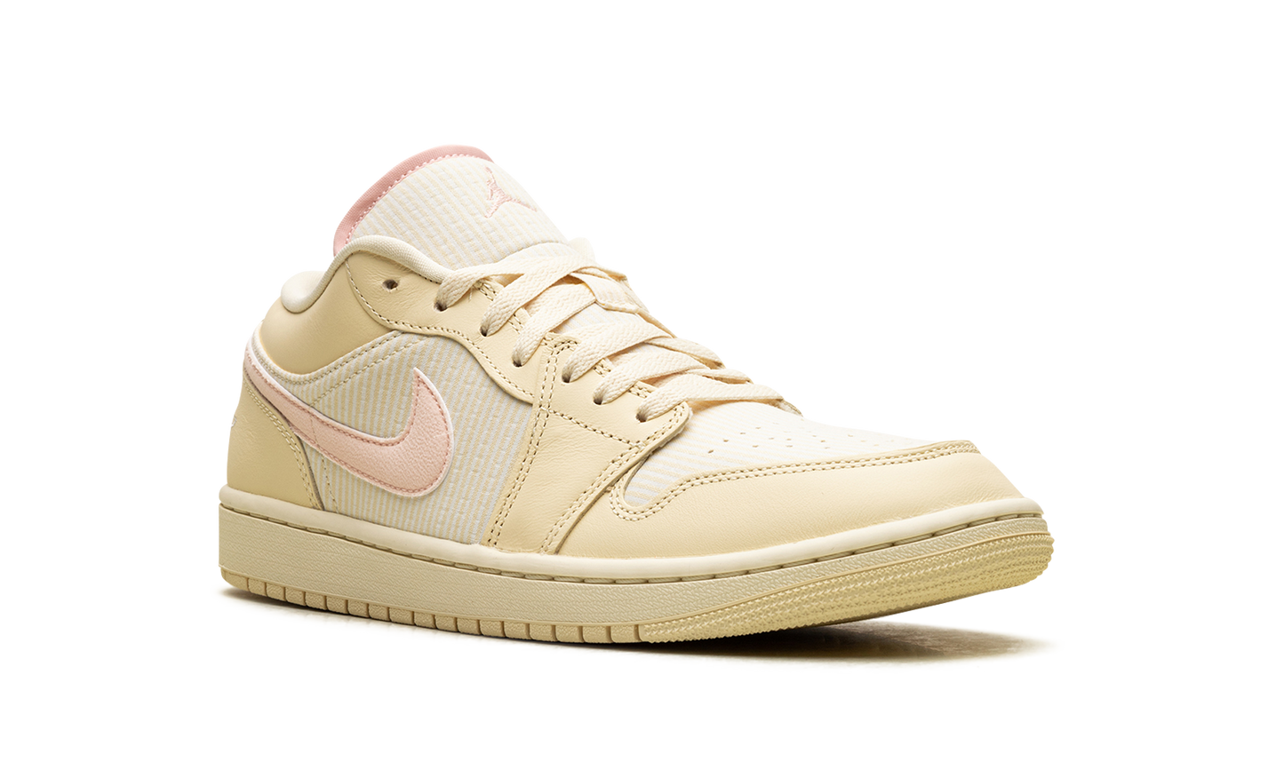 Jordan 1 Low SE WMNS Seersucker FQ1925 100