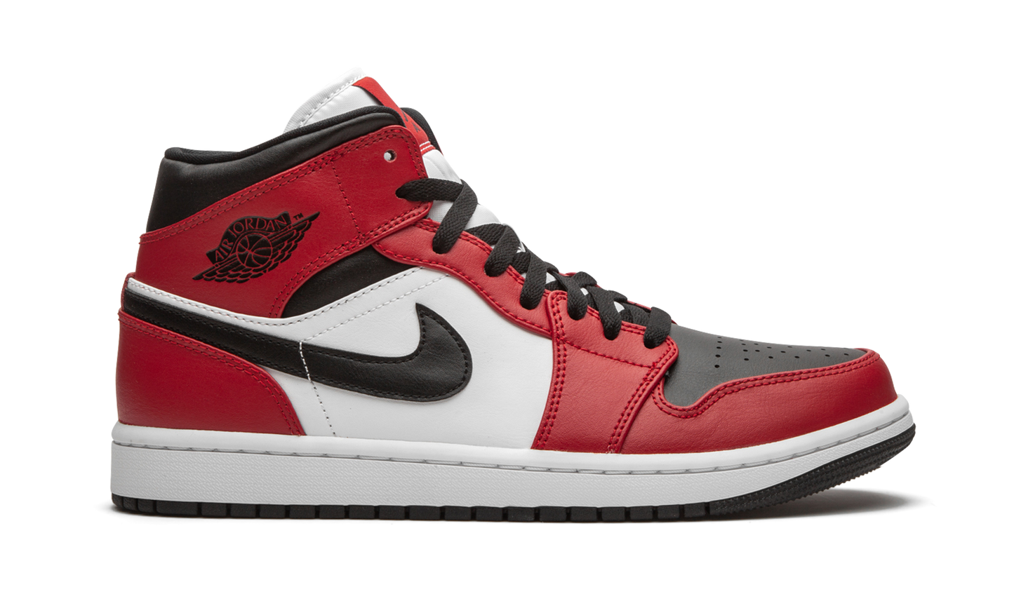 Air Jordan 1 Mid Chicago Black Toe 554724 069