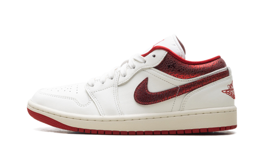 Jordan 1 Low WMNS Ruby HJ9338 106