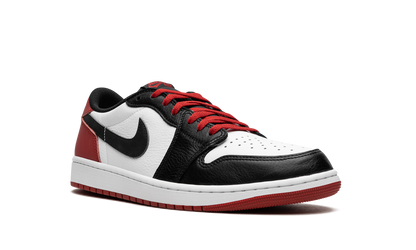 Air Jordan 1 Low OG Black Toe 2023 CZ0790 106