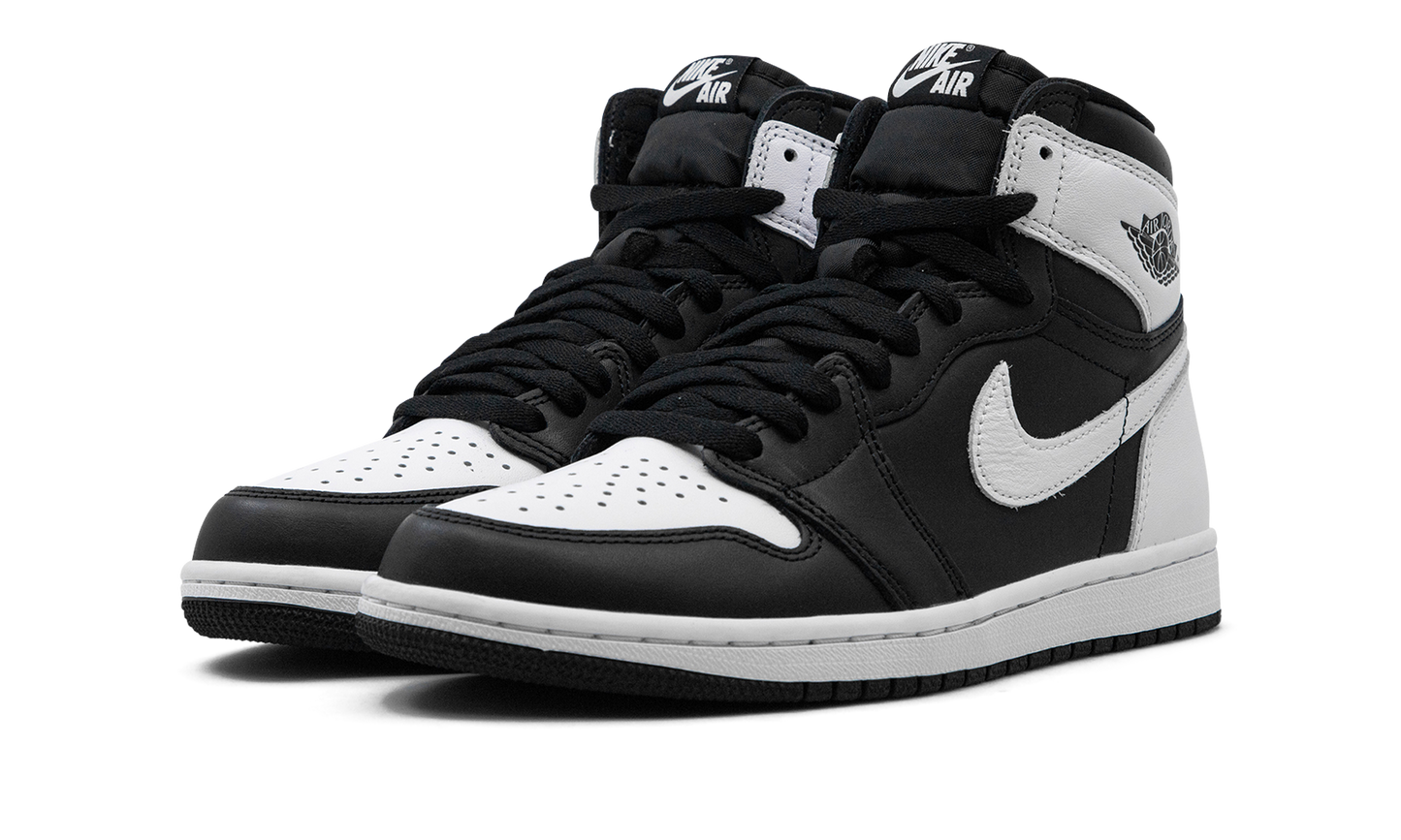 Air Jordan 1 Retro High OG Reverse Panda DZ5485 010
