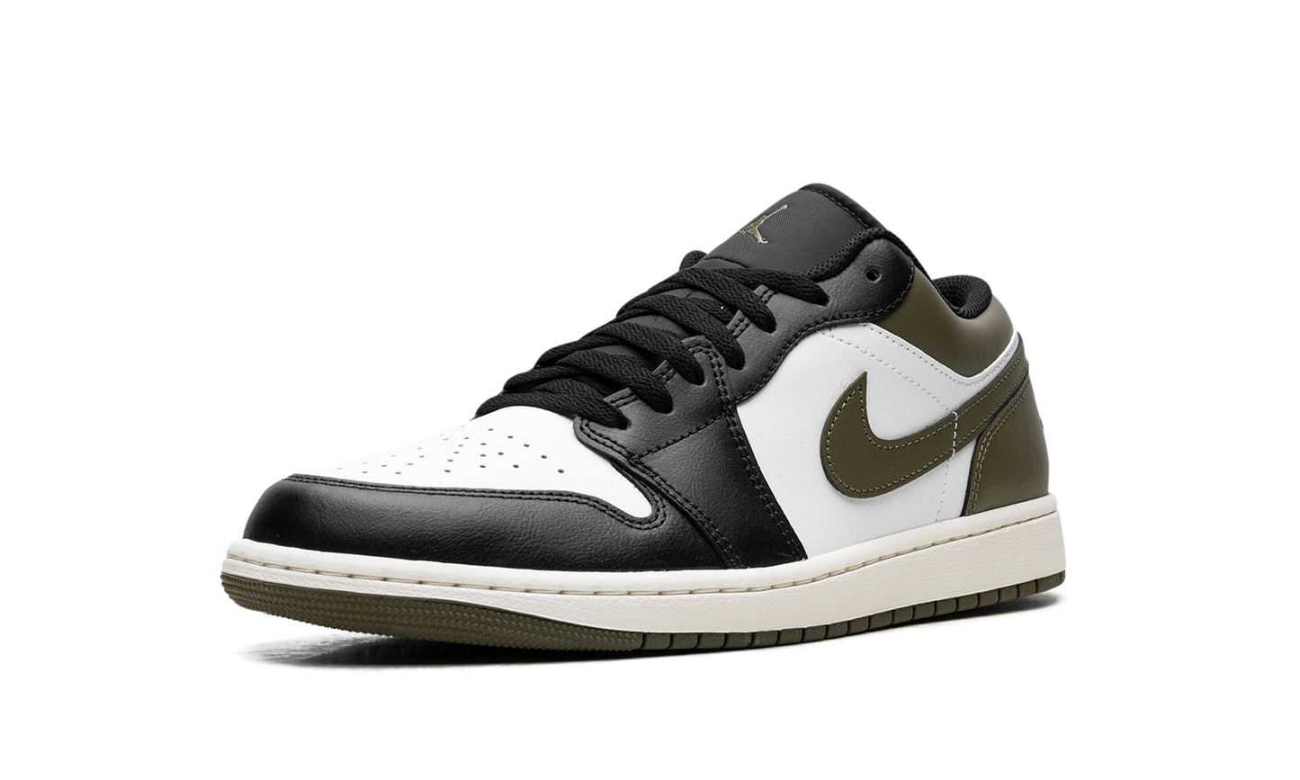 Air Jordan 1 Low Black Toe Medium Olive 553558 092