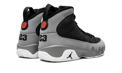 Air Jordan 9 Retro 3
