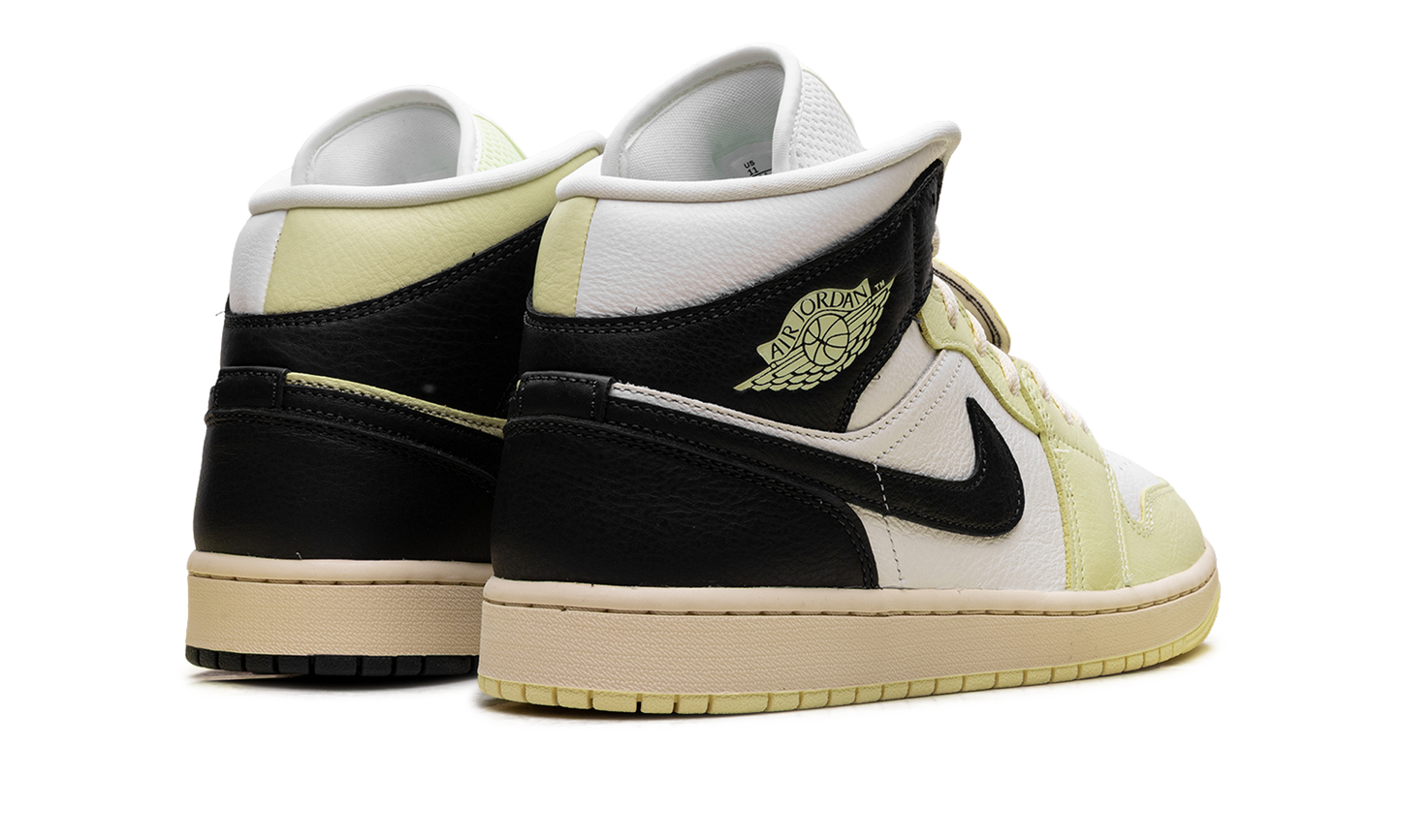 Air Jordan 1 Mid Fall League HQ3008 130