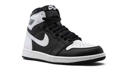 Air Jordan 1 Retro High OG Reverse Panda DZ5485 010