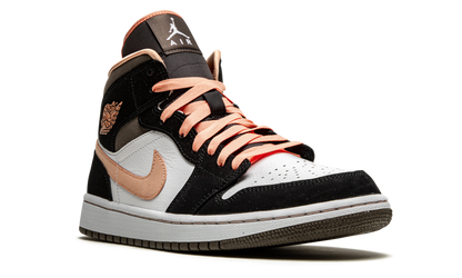 AIR JORDAN 1 MID SE WMNS Peach Mocha DH0210 100