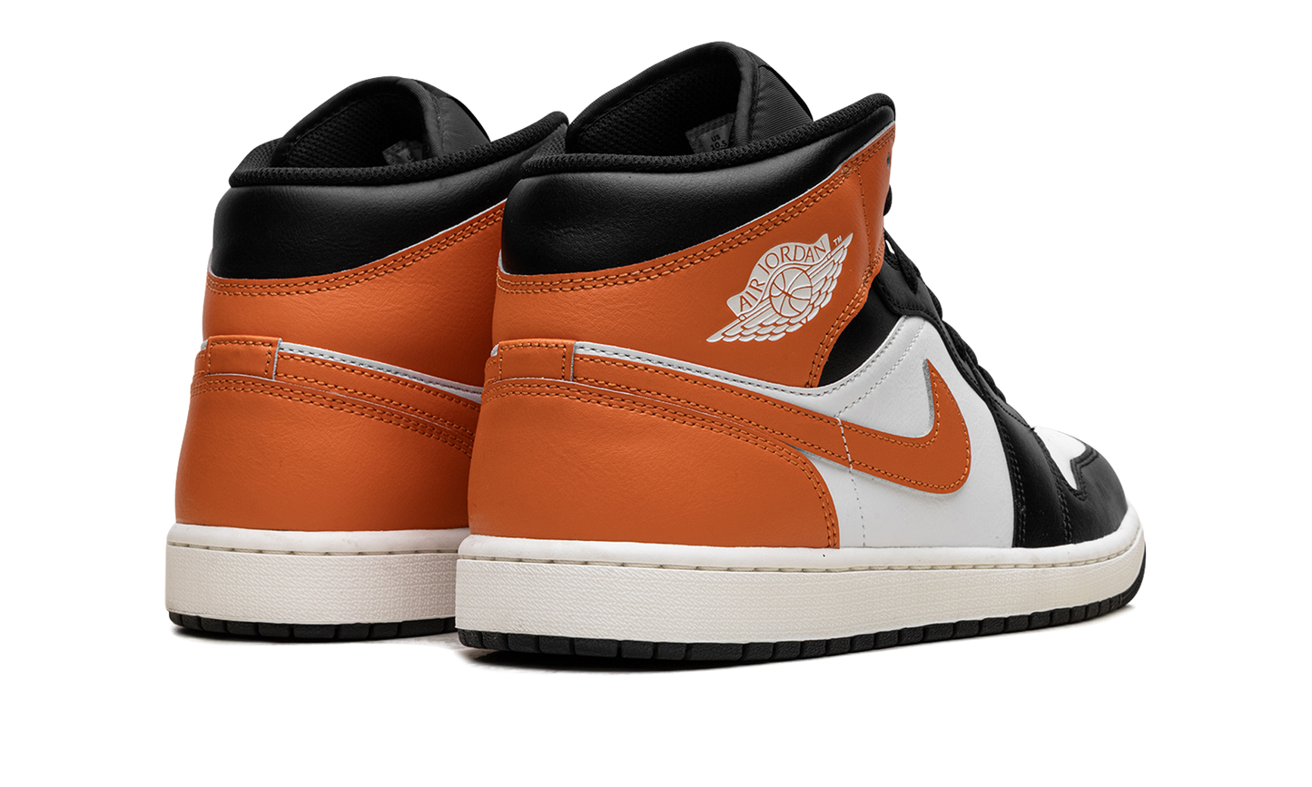 Air Jordan 1 Mid Black Toe Starfish DQ8426 801