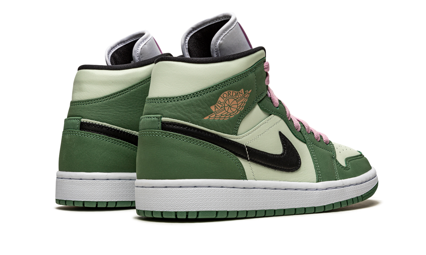 AIR JORDAN 1 MID SE WMNS Dutch Green CZ0774 300