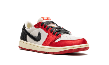 Air Jordan 1 Low Trophy Room - Away FN0432 100