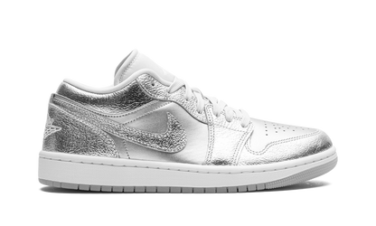 Air Jordan 1 Low SE WMNS Metallic Silver FN5030 001