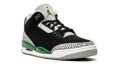 Air Jordan 3 Retro Pine Green CT8532 030