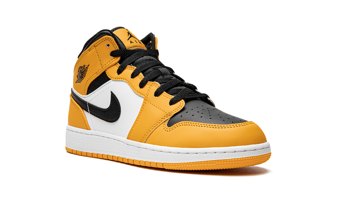 Air Jordan 1 Mid GS Taxi 554725 701