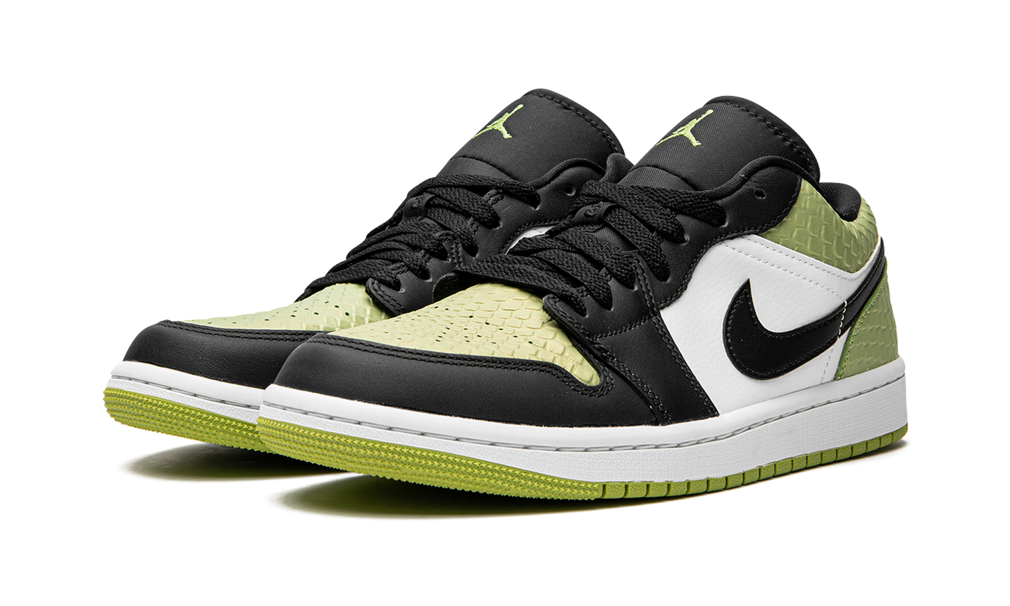 AIR JORDAN 1 LO SE WMNS Vivid Green Snakeskin DX4446 301