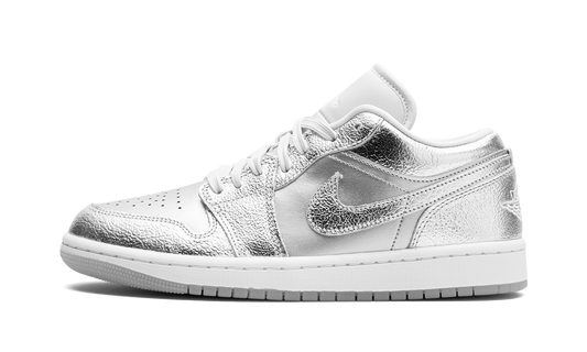 Air Jordan 1 Low SE WMNS Metallic Silver FN5030 001
