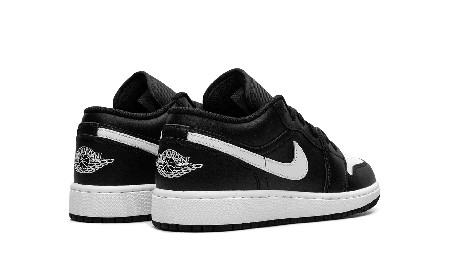 Jordan 1 Low GS Black Summit White 553560 043