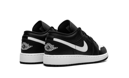 Jordan 1 Low GS Black Summit White 553560 043