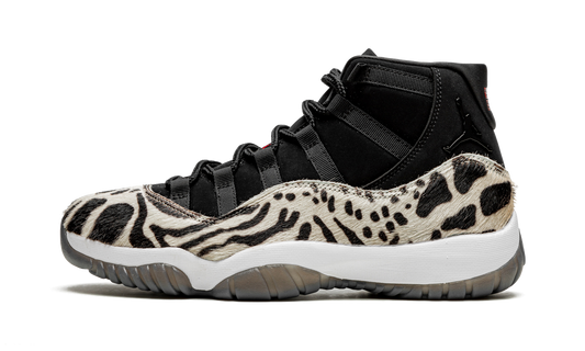 AIR JORDAN 11 WMNS Animal Instinct AR0715 010