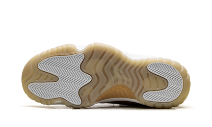 Air Jordan 11 Low WMNS Mother's Day AH7860 102